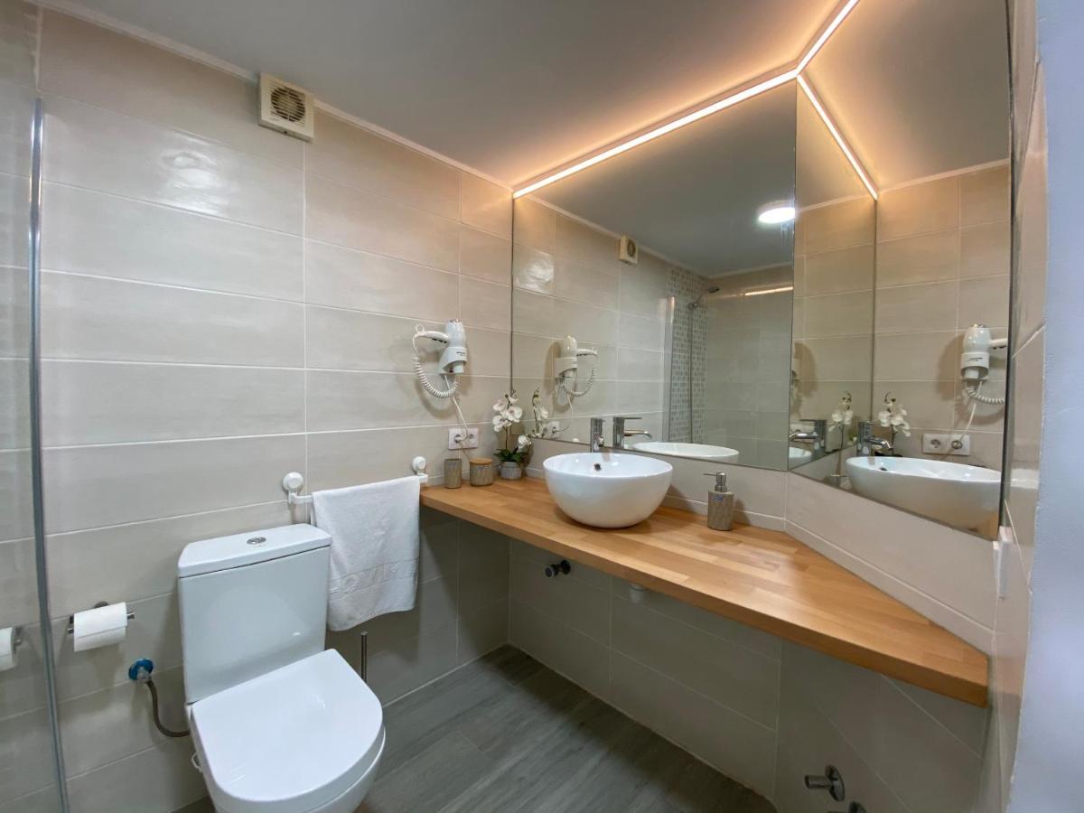 Enjoy A Sunny Apartment With Pool Next To The Sea Costa Adeje  Luaran gambar